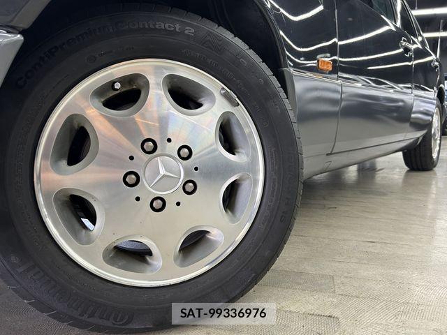Mercedes Benz E-CLASS 1995-09 8208648-10