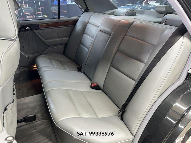 Mercedes Benz E-CLASS 1995-09 8208648-15