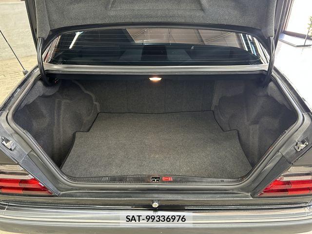 Mercedes Benz E-CLASS 1995-09 8208648-18