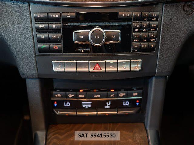 Mercedes Benz E-CLASS 2014-07 8208651-15