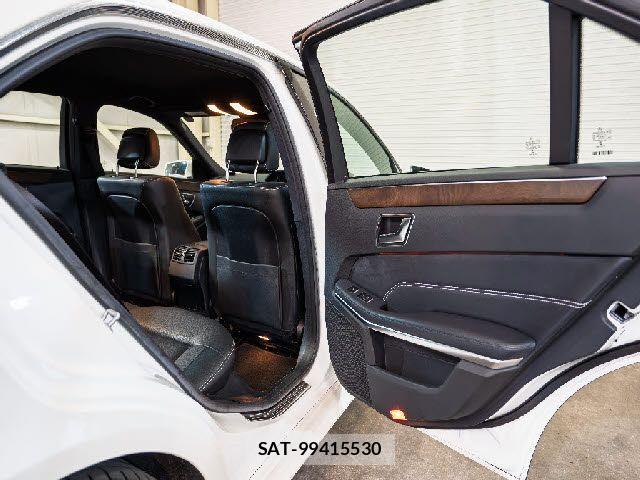 Mercedes Benz E-CLASS 2014-07 8208651-22