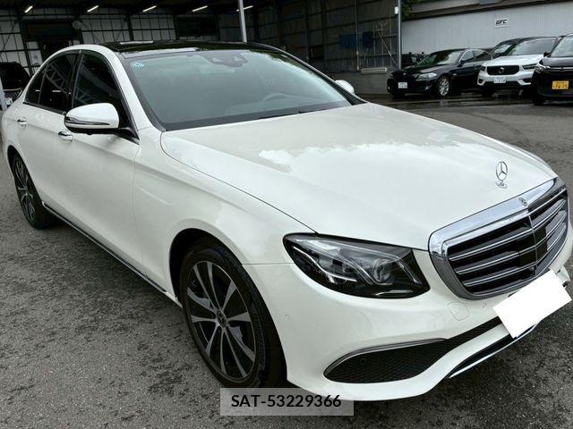 Mercedes Benz E-CLASS 2019-05 8208649-0