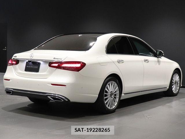Mercedes Benz E-CLASS 2021-02 8208647-10