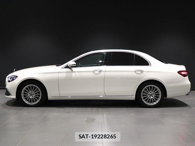 Mercedes Benz E-CLASS 2021-02 8208647-15