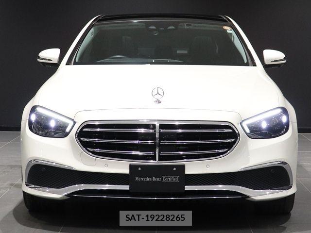 Mercedes Benz E-CLASS 2021-02 8208647-6