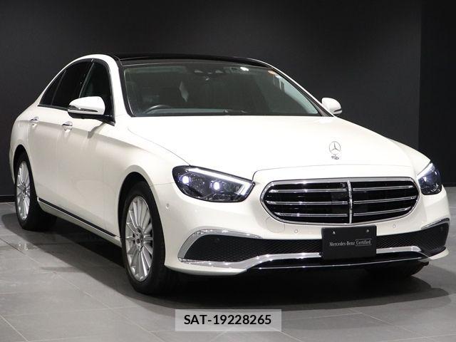 Mercedes Benz E-CLASS 2021-02 8208647-7