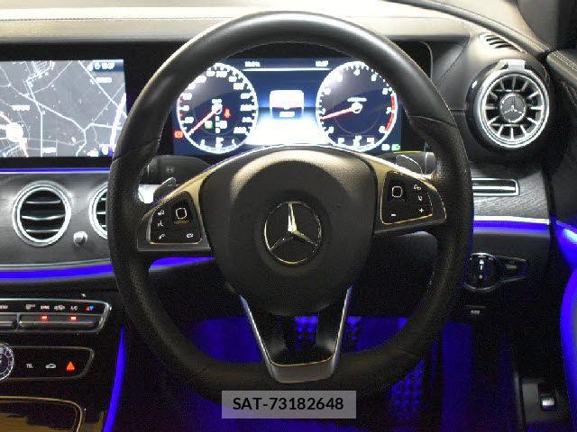 Mercedes Benz E-CLASS 2017-09 8208650-15