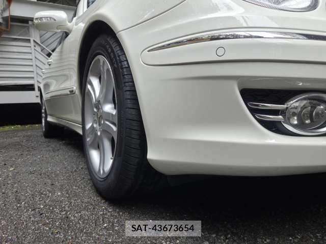Mercedes Benz E-CLASS 2007-04 8208652-18