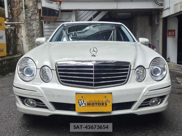 Mercedes Benz E-CLASS 2007-04 8208652-2