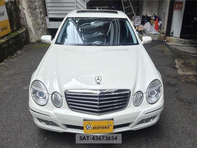 Mercedes Benz E-CLASS 2007-04 8208652-3