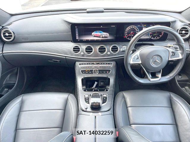 Mercedes Benz E-CLASS 2018-03 8230778-1