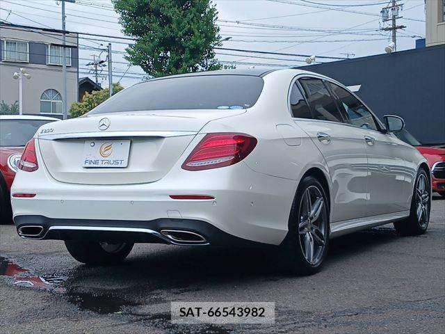 Mercedes Benz E-CLASS 2016-10 8230780-16