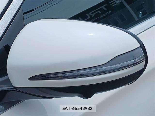 Mercedes Benz E-CLASS 2016-10 8230780-23