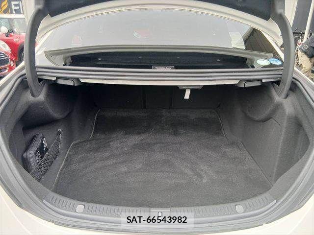 Mercedes Benz E-CLASS 2016-10 8230780-8