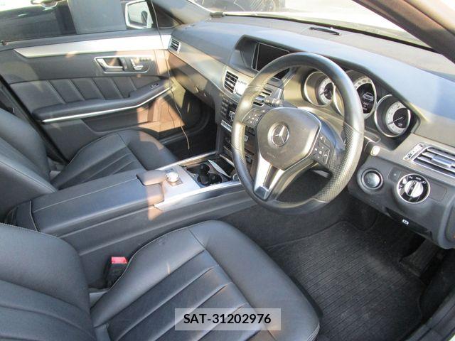 Mercedes Benz E-CLASS 2013-11 8245876-1