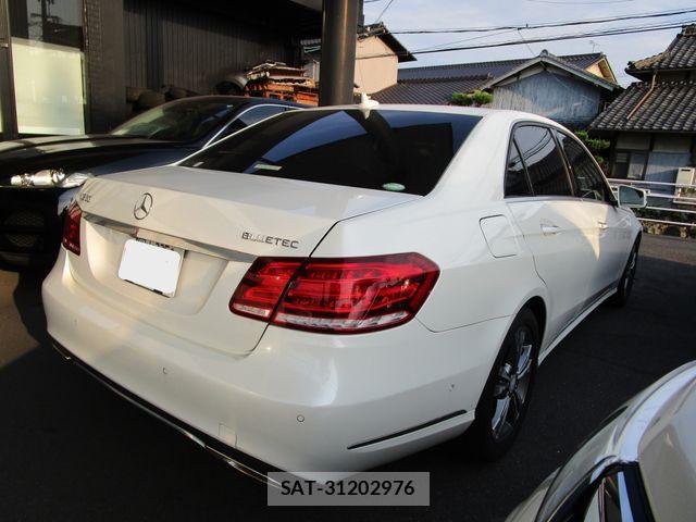 Mercedes Benz E-CLASS 2013-11 8245876-2