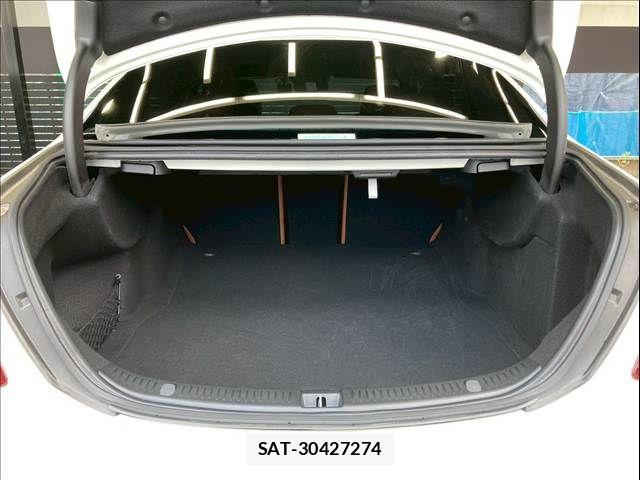 Mercedes Benz E-CLASS 2019-11 8245874-12
