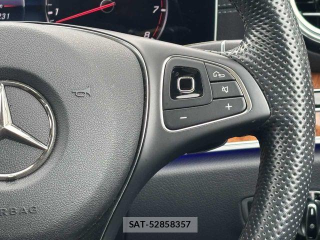 Mercedes Benz E-CLASS 2017-10 8245875-3