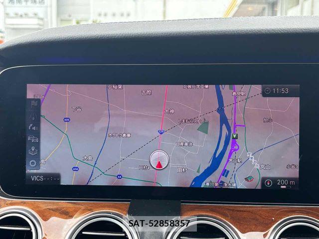 Mercedes Benz E-CLASS 2017-10 8245875-5