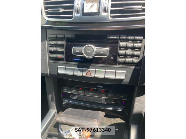 Mercedes Benz E-CLASS 2013-10 8315388-16