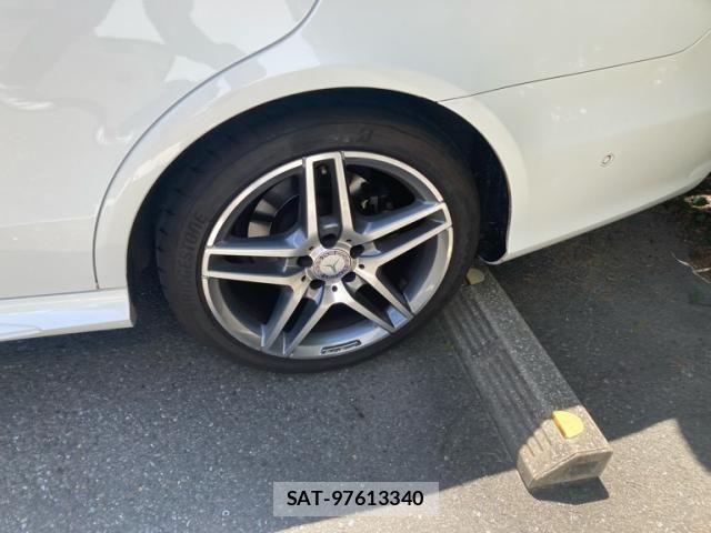 Mercedes Benz E-CLASS 2013-10 8315388-3