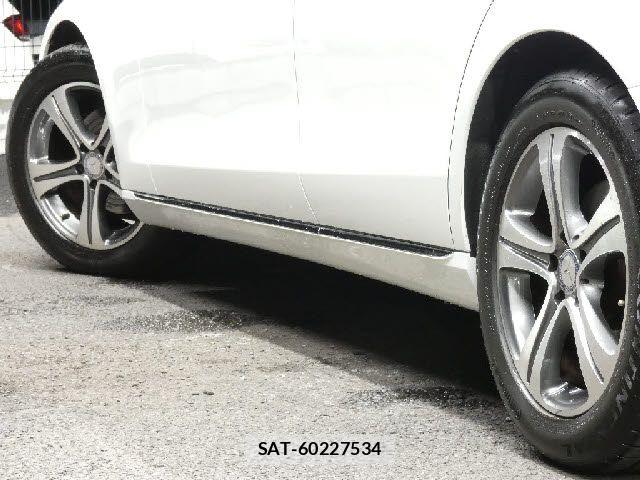 Mercedes Benz E-CLASS 2016-08 8315386-13