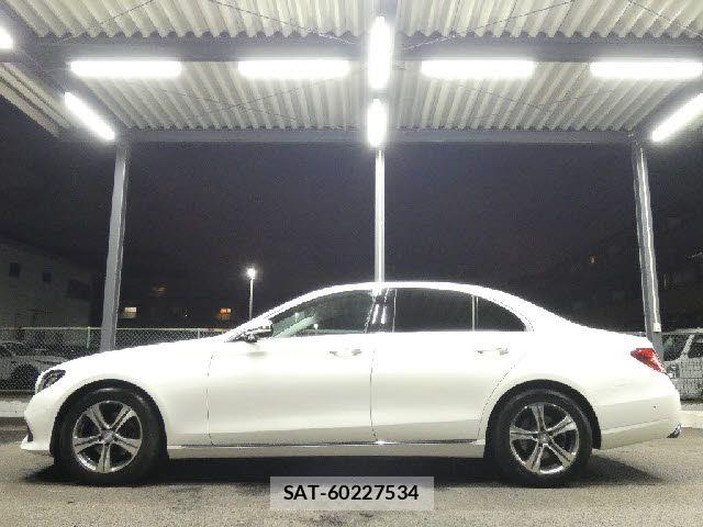 Mercedes Benz E-CLASS 2016-08 8315386-15