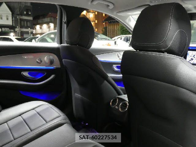 Mercedes Benz E-CLASS 2016-08 8315386-27