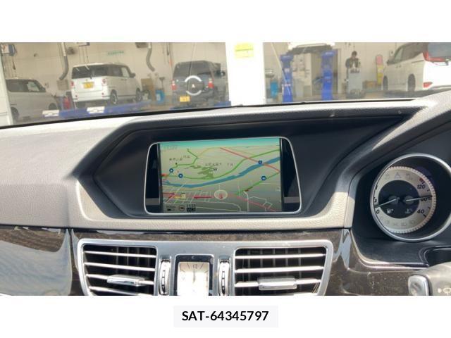 Mercedes Benz E-CLASS 2014-04 8315389-17