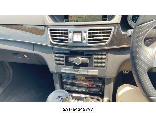 Mercedes Benz E-CLASS 2014-04 8315389-18