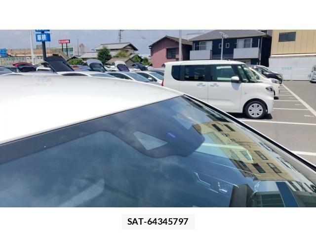 Mercedes Benz E-CLASS 2014-04 8315389-3