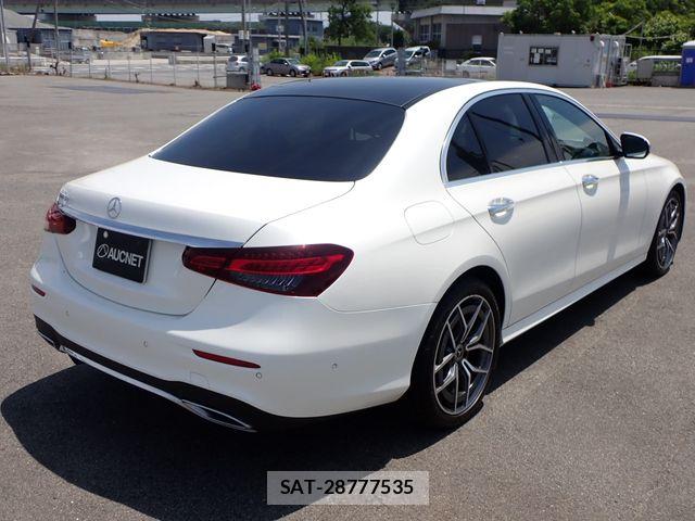 Mercedes Benz E-CLASS 2021-10 8336733-9