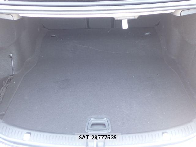 Mercedes Benz E-CLASS 2021-10 8336733-24
