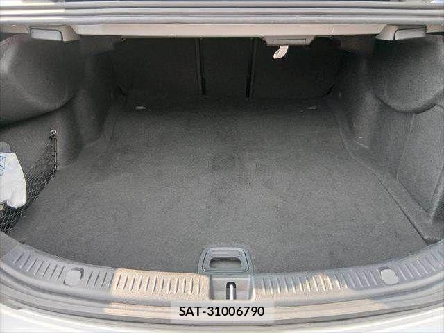 Mercedes Benz E-CLASS 2017-06 8336737-8