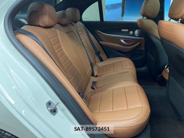 Mercedes Benz E-CLASS 2019-08 8336735-9