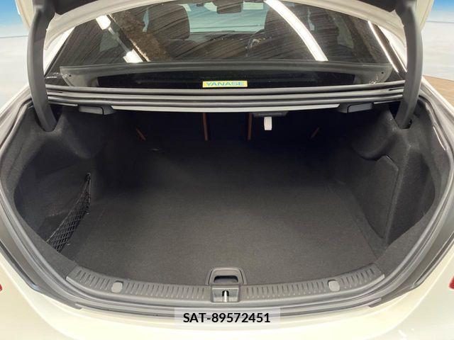 Mercedes Benz E-CLASS 2019-08 8336735-11