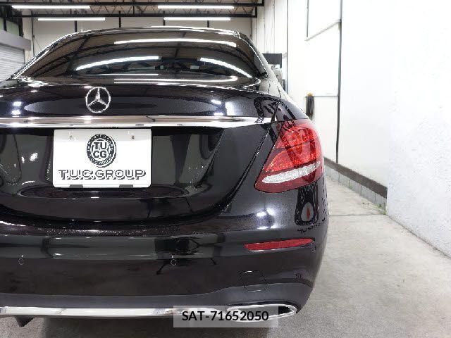 Mercedes Benz E-CLASS 2018-08 8336734-14