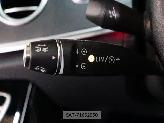 Mercedes Benz E-CLASS 2018-08 8336734-16