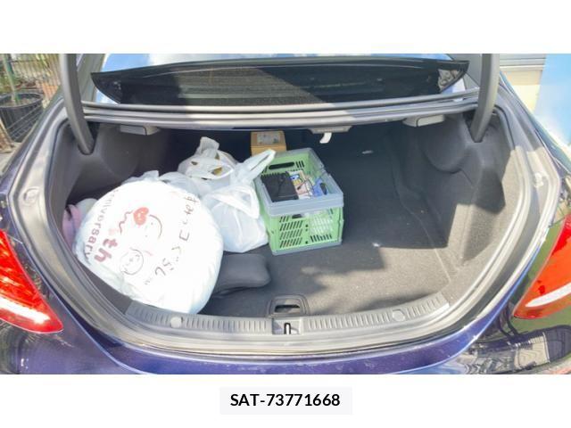Mercedes Benz E-CLASS 2016-10 8354923-5