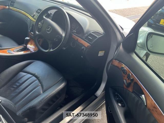 Mercedes Benz E-CLASS 2009-03 8366942-13