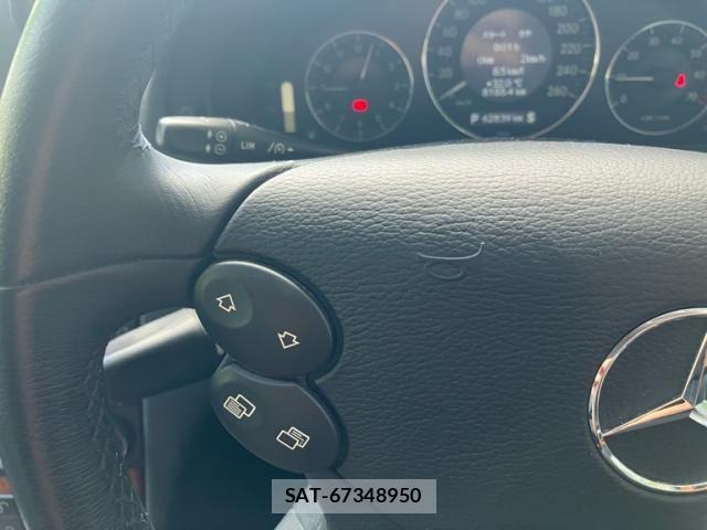 Mercedes Benz E-CLASS 2009-03 8366942-17