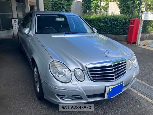Mercedes Benz E-CLASS 2009-03 8366942-1