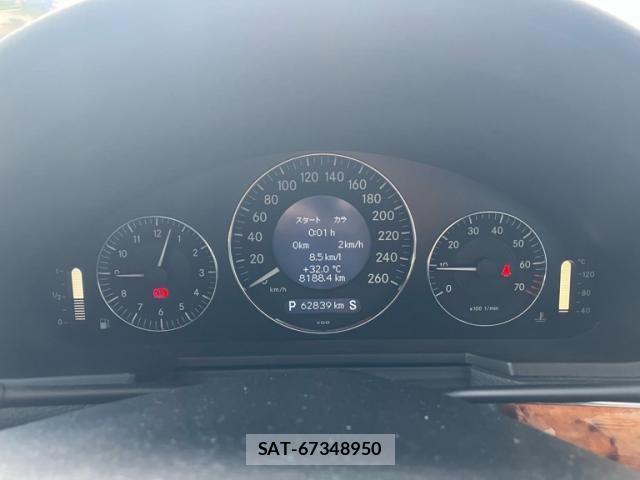 Mercedes Benz E-CLASS 2009-03 8366942-19