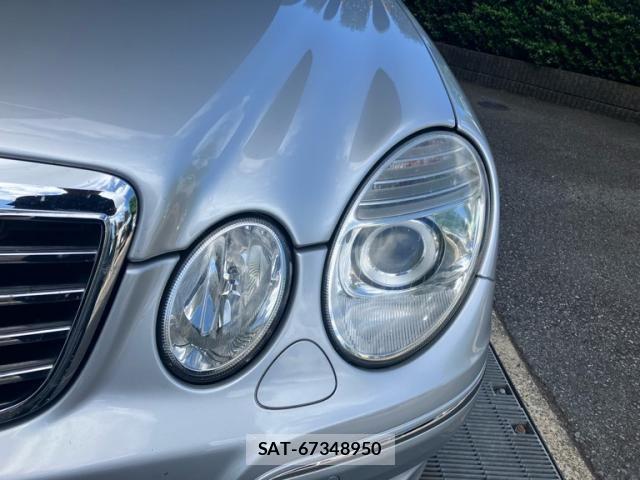 Mercedes Benz E-CLASS 2009-03 8366942-2