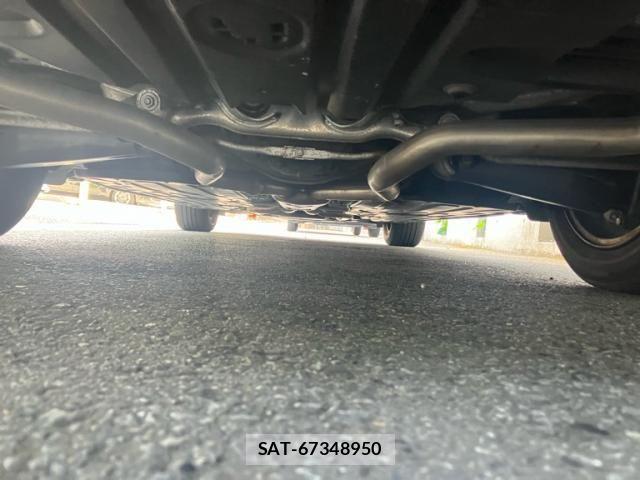 Mercedes Benz E-CLASS 2009-03 8366942-8