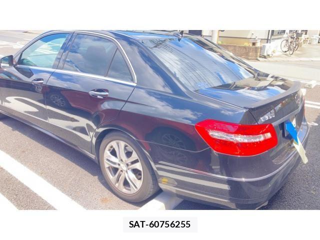 Mercedes Benz E-CLASS 2009-08 8366941-3