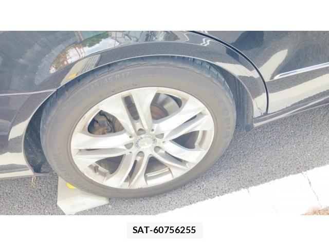 Mercedes Benz E-CLASS 2009-08 8366941-7