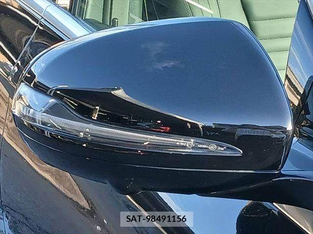 Mercedes Benz E-CLASS 2021-06 8366939-22