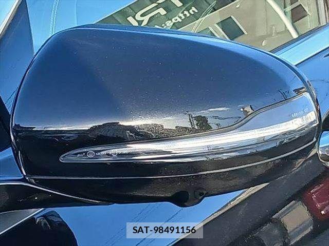 Mercedes Benz E-CLASS 2021-06 8366939-23