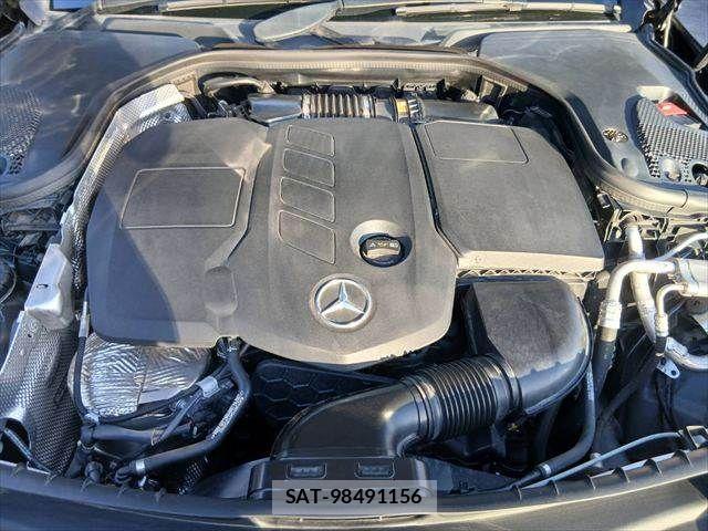 Mercedes Benz E-CLASS 2021-06 8366939-27